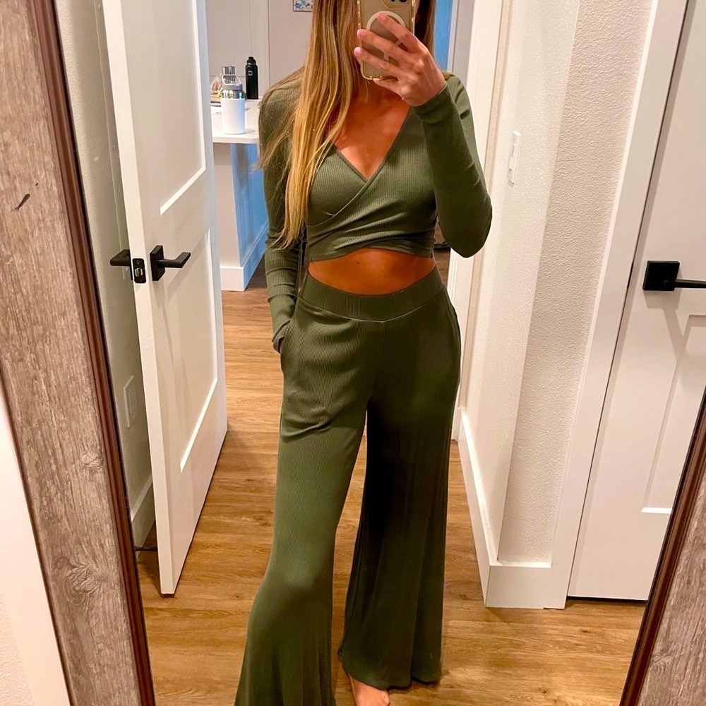 Vici Green Wide Leg Set